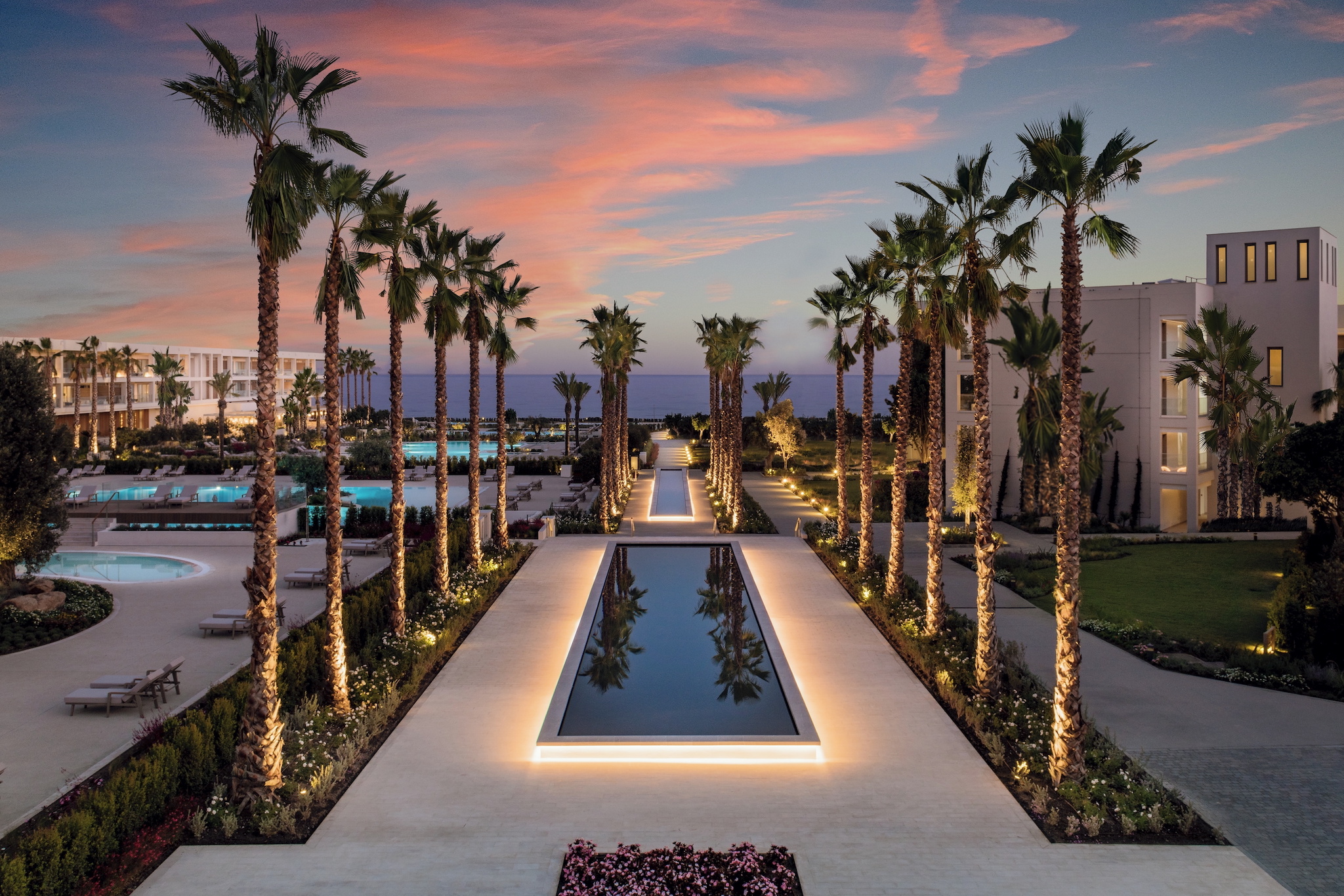 Read more about the article 10 Luxury Trips to Book a Year in Advance